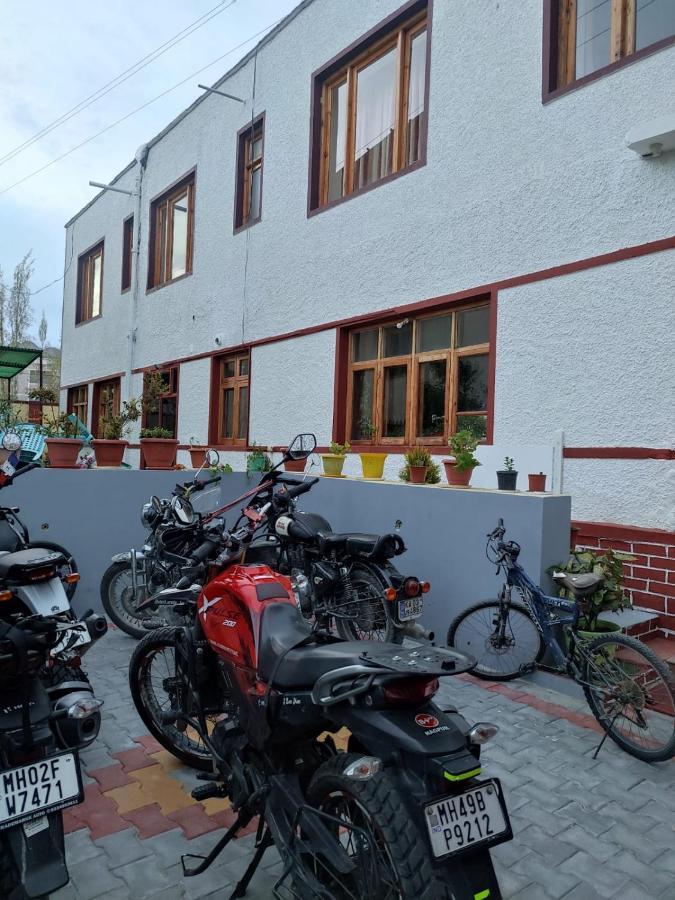 The Mir Villa Ladakh Лех Екстериор снимка